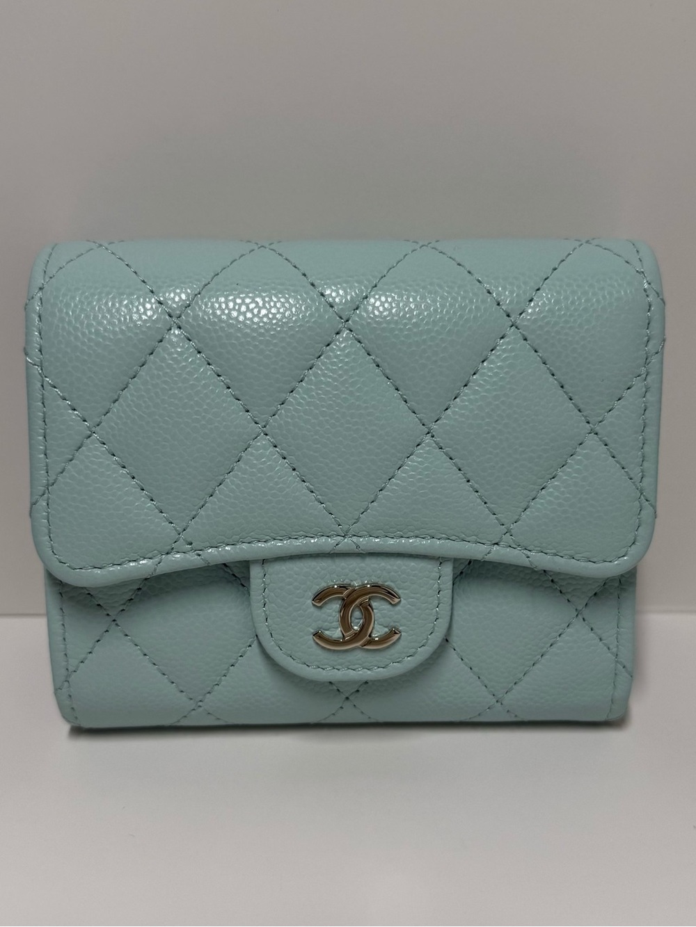 Chanel Classic Flap Small Bi-Fold Mint Green Calfskin Wallet Auth Certificate